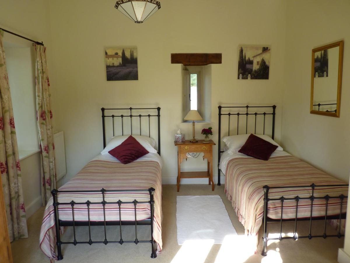 The Long Barn Villa Baltonsborough Bagian luar foto